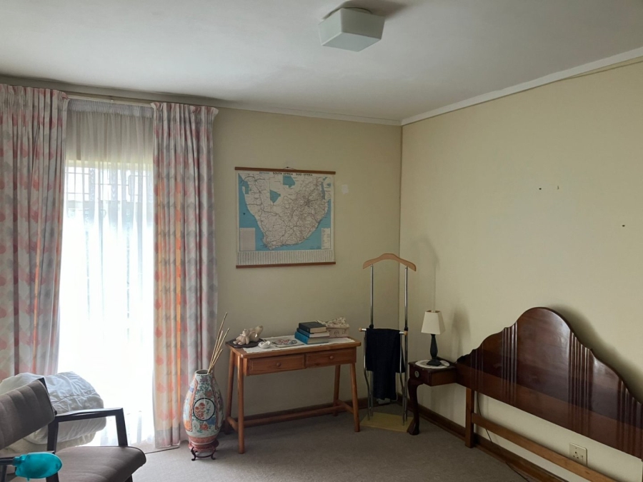 4 Bedroom Property for Sale in Kabega Park Eastern Cape